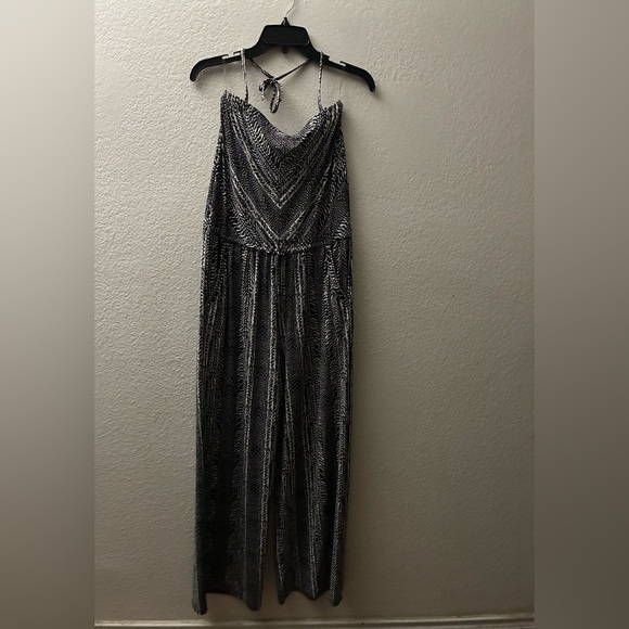 Robin Piccone Black & White Abstract Print Halter Jumpsuit Cover-Up S - Picture 10 of 14